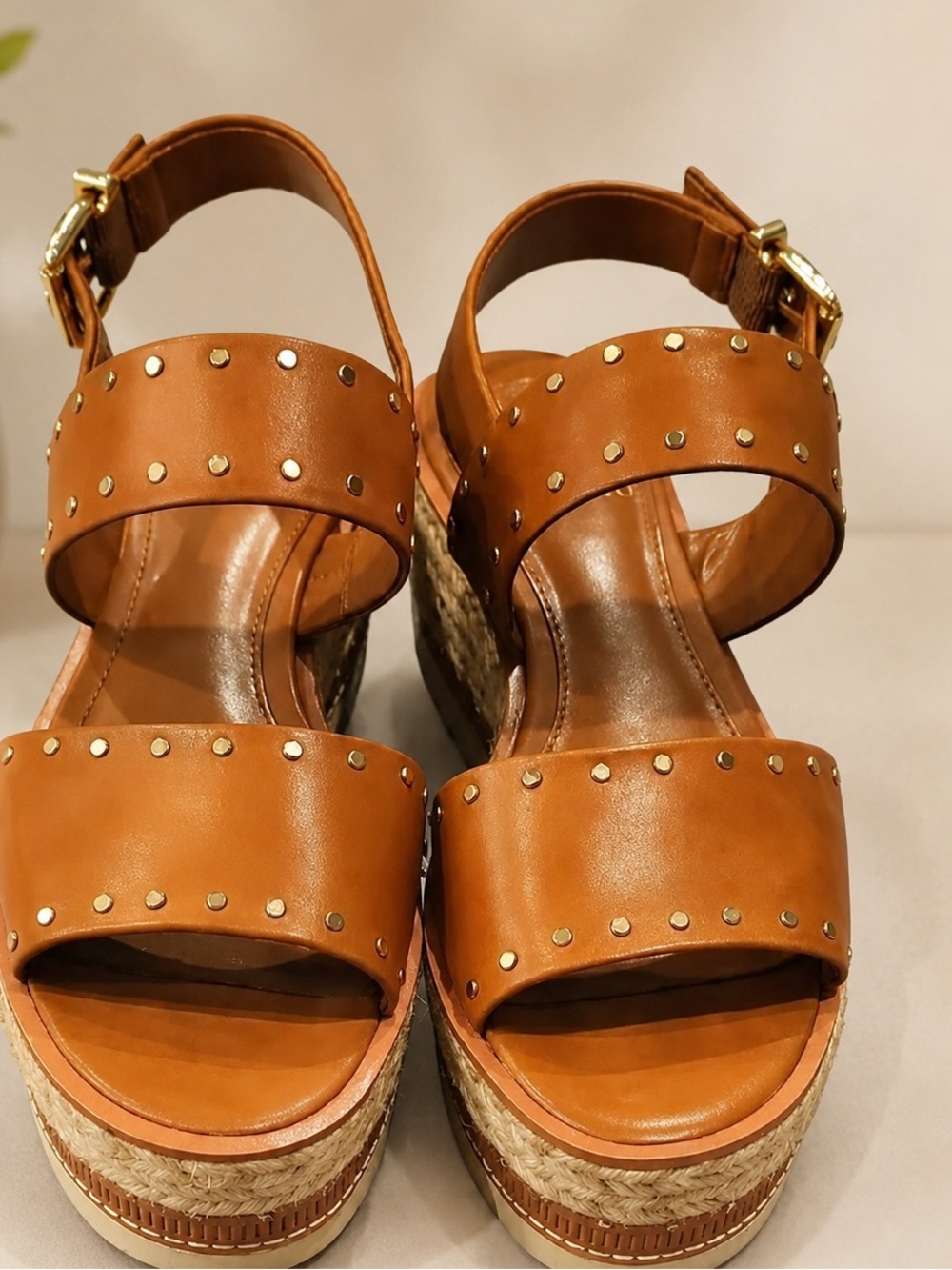 Vince Camuto Women’s Tan Studded Espadrille Platform Sandals
